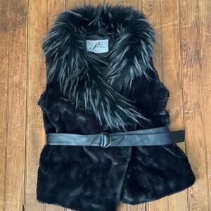 Women’s black Faux fur vest Dena size xs